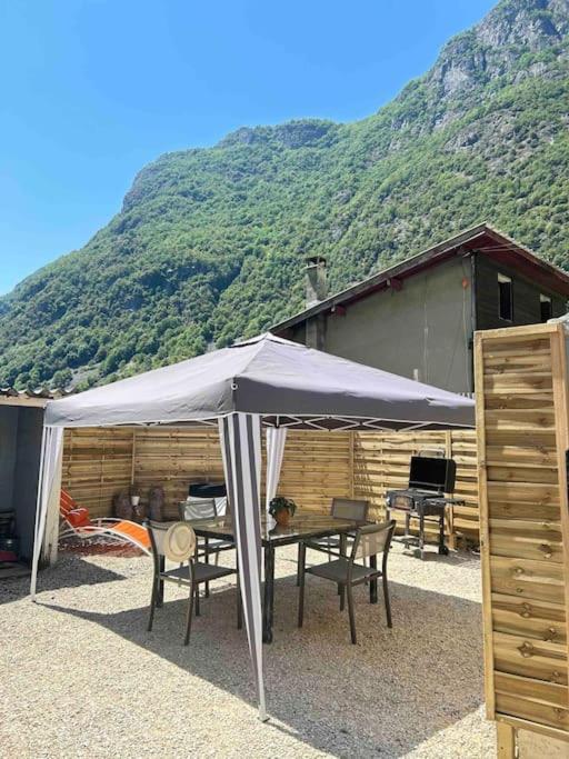 Charmante Maison De Montagne Pour 8 Personnes Livet-et-Gavet 외부 사진